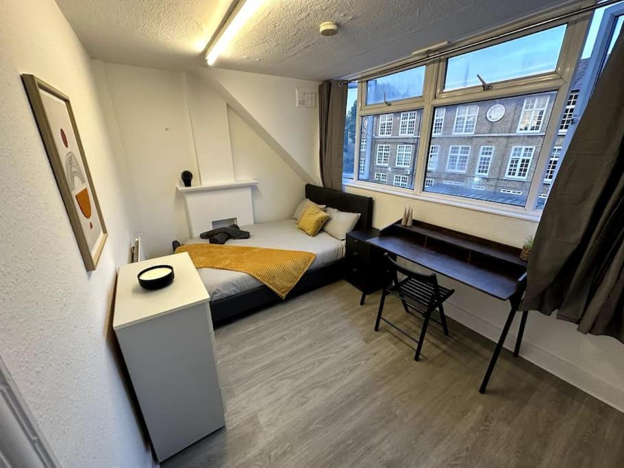 Spectacular 2 Bedroom On Tower Bridge Londen Buitenkant foto